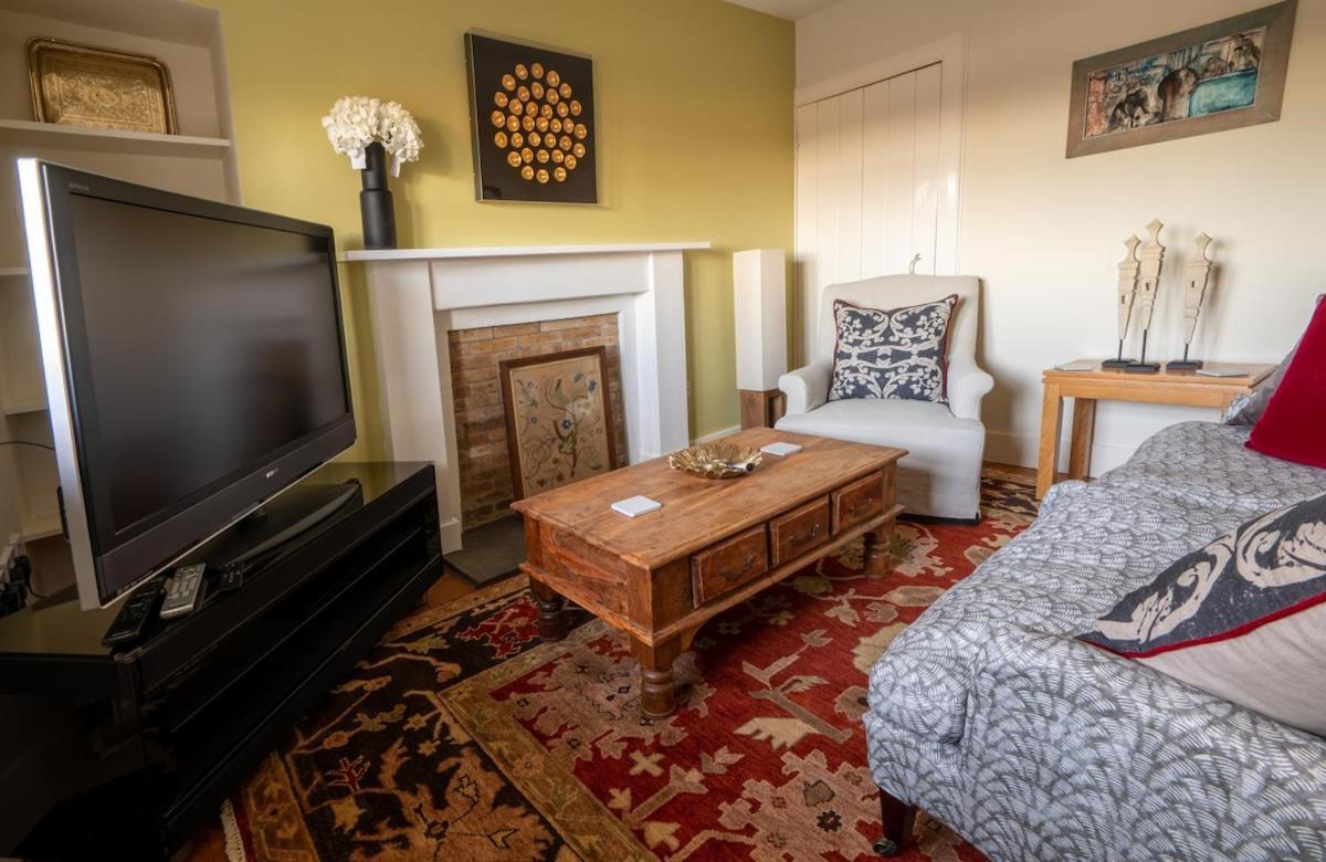 Foulis Castle Gate Lodge Evanton 외부 사진