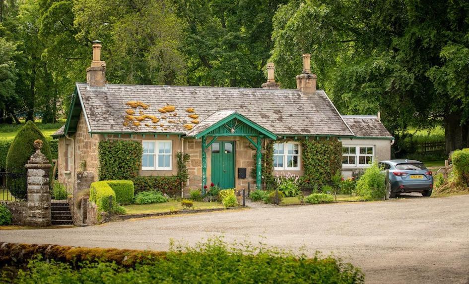 Foulis Castle Gate Lodge Evanton 외부 사진